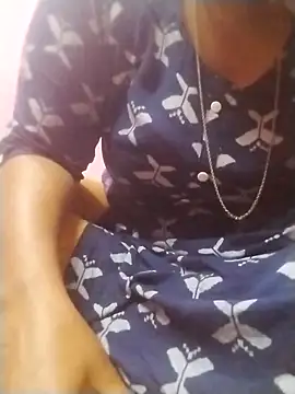 Tamilpriya46 online show from 18, 2, 2025