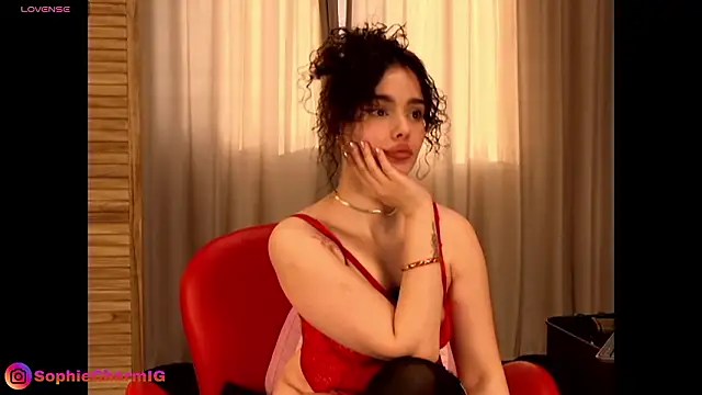 Snapshot of SophieCharm chatting on 19, 1, 2026 SophieCharm online show from 19, 1, 2026