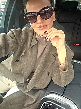 SweetMonicaUK online show from 19, 2, 2026