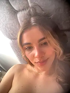 xia foxxy online show from 21, 9, 2025