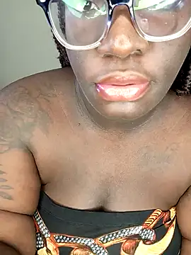 Toomuch Squirt online show from 21, 1, 2025