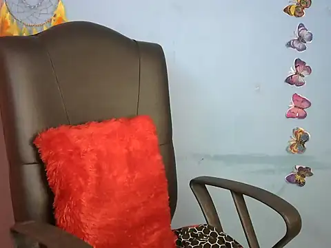 Black cat cutie online show from 12, 2, 2025