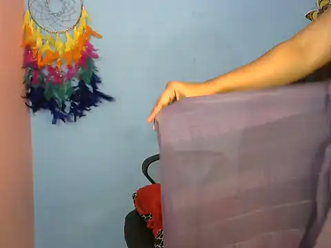 Black cat cutie online show from 22, 2, 2025