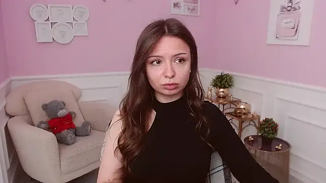 Snapshot of LucySkilar chatting on 31, 5, 2026 LucySkilar online show from 31, 5, 2026