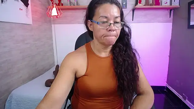 MaturePure online show from 8, 10, 2025