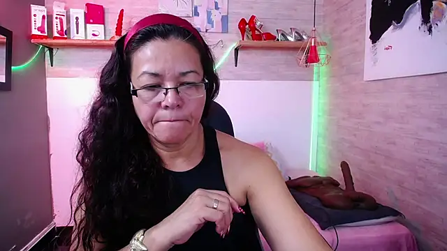 MaturePure online show from 15, 11, 2025