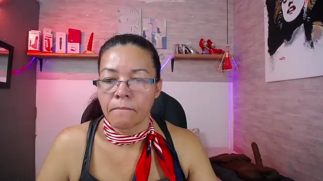 MaturePure online show from 17, 11, 2025