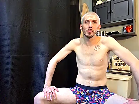 Snapshot of Rickeyslatter chatting on 3, 10, 2025 Rickeyslatter online show from 3, 10, 2025