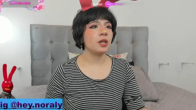 Snapshot of hey_noraly chatting on 17, 1, 2025 hey noraly online show from 17, 1, 2025