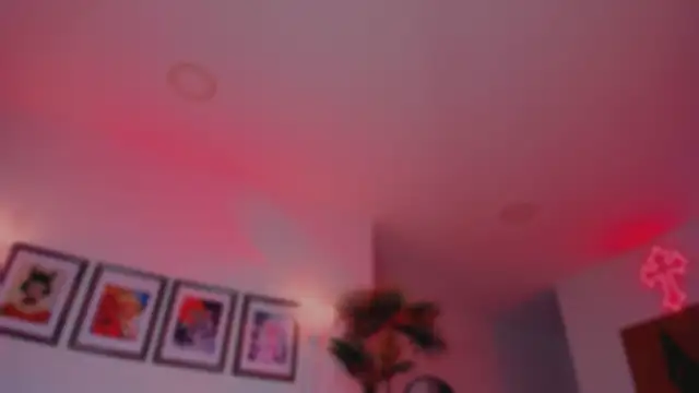 Taylor  foxxx online show from 28, 11, 2025