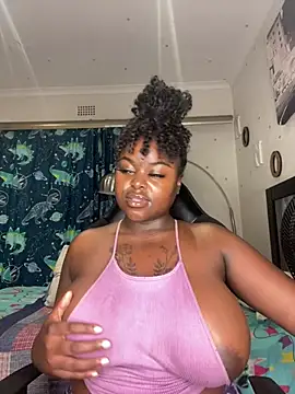 Snapshot of Honeycoco0211 chatting on 30, 1, 2025 Honeycoco0211 online show from 30, 1, 2025