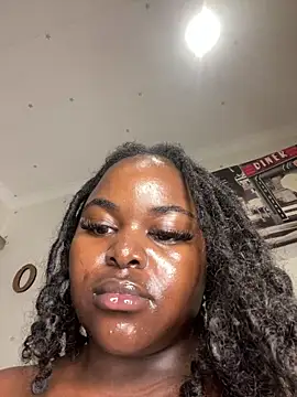 Snapshot of Honeycoco0211 chatting on 2, 3, 2025 Honeycoco0211 online show from 2, 3, 2025