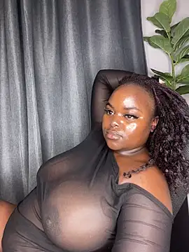Snapshot of Honeycoco0211 chatting on 2, 10, 2025 Honeycoco0211 online show from 2, 10, 2025