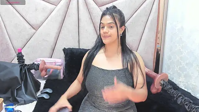 Deisy Torres online show from 18, 2, 2025