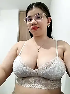 Snapshot of Danzel1105 chatting on 11, 1, 2025 Danzel1105 online show from 11, 1, 2025
