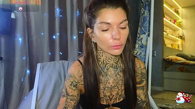 tattooedBabyy online show from 15, 1, 2026