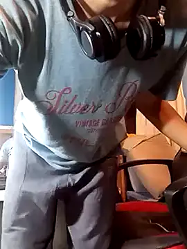 Snapshot of takumysexy chatting on 10, 12, 2024 takumysexy online show from 10, 12, 2024