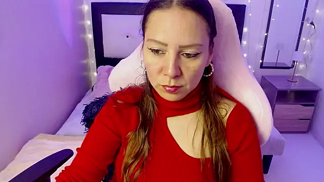 Snapshot of camila_delarosa chatting on 20, 6, 2026 camila delarosa online show from 20, 6, 2026