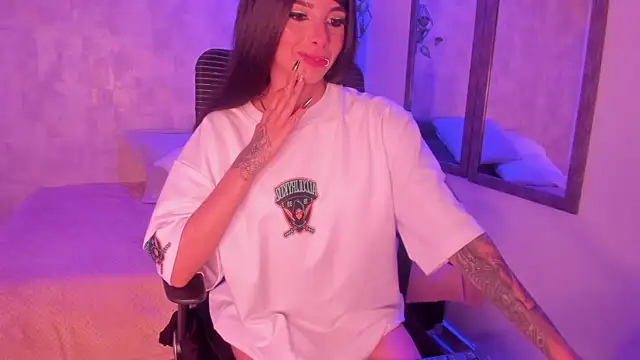 ChloeAddamss online show from 18, 3, 2025