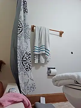 Dixiefaye Pika online show from 17, 2, 2025