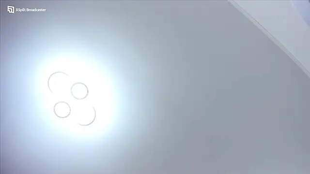 Snapshot of fireflowers_ chatting on 23, 10, 2025 fireflowers online show from 23, 10, 2025