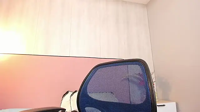 Snapshot of ShairaCoxx chatting on 14, 3, 2025 ShairaCoxx online show from 14, 3, 2025