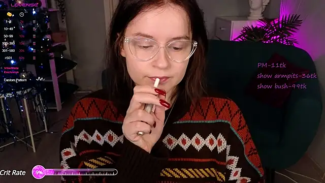 Snapshot of reb_luvng chatting on 17, 12, 2024 reb luvng online show from 17, 12, 2024