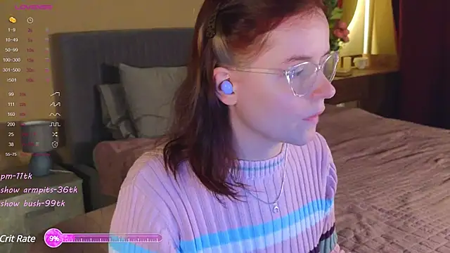 Snapshot of reb_luvng chatting on 16, 1, 2025 reb luvng online show from 16, 1, 2025