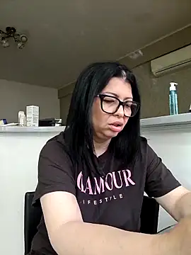 Milf Abigail online show from 4, 6, 2026