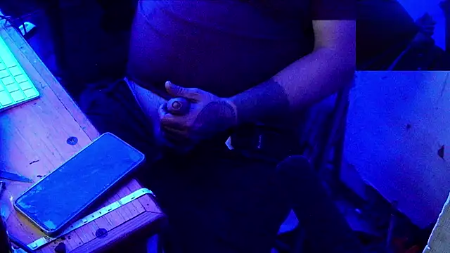 Snapshot of AlanDickson chatting on 15, 2, 2026 AlanDickson online show from 15, 2, 2026