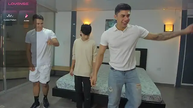 badguyss bisex online show from 17, 1, 2026