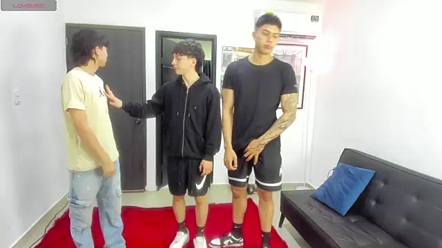 badguyss bisex online show from 14, 3, 2026