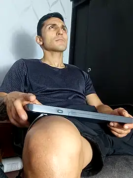 Marck Muscle online show from 7, 3, 2025