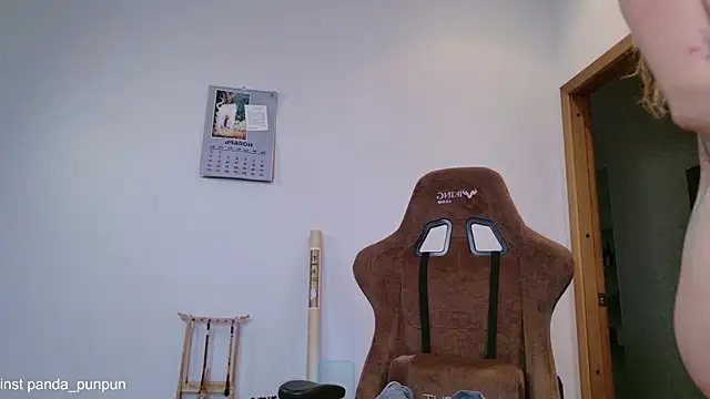 Neko Kimiko online show from 14, 11, 2025