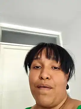 Mia Adell 11 online show from 3, 3, 2025