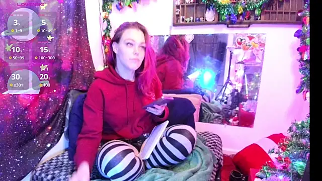 Snapshot of EverlyEster chatting on 14, 12, 2024 EverlyEster online show from 14, 12, 2024