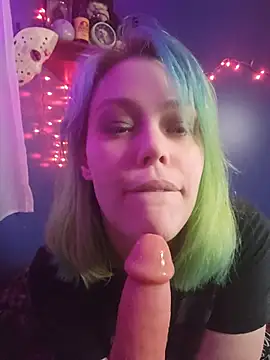 EverlyEster online show from 24, 7, 2026