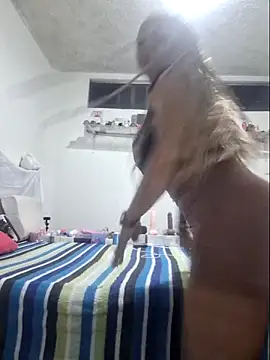 gatadeojosclaros online show from 21, 9, 2025