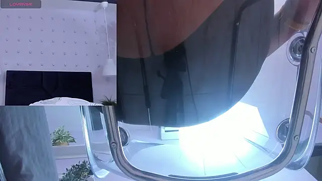 Snapshot of BrianaHazel chatting on 25, 2, 2025 BrianaHazel online show from 25, 2, 2025