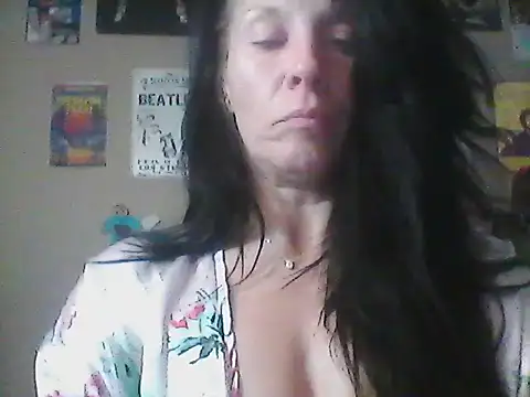 gorgeous11 online show from 24, 2, 2025