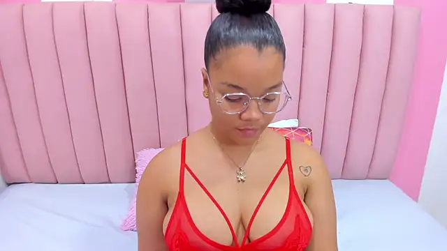 ISABELLA 020 online show from 27, 1, 2025