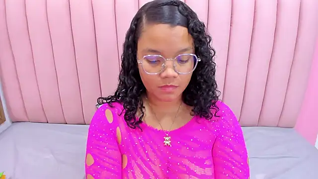 ISABELLA 020 online show from 8, 3, 2025