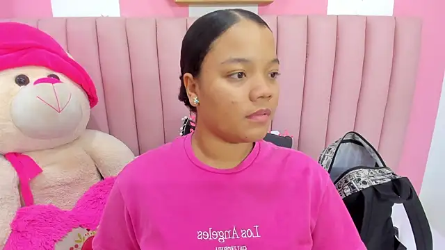 ISABELLA 020 online show from 14, 11, 2025