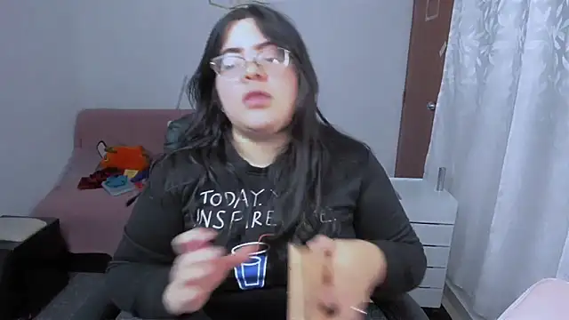 Snapshot of Aria_Fullbuster chatting on 13, 11, 2025 Aria Fullbuster online show from 13, 11, 2025