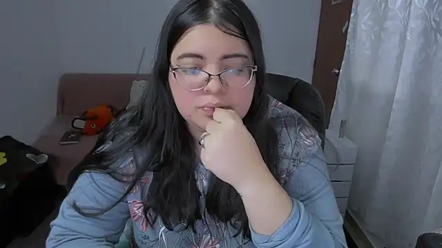 Snapshot of Aria_Fullbuster chatting on 15, 11, 2025 Aria Fullbuster online show from 15, 11, 2025