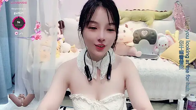 AKiKi711 online show from 12, 3, 2025