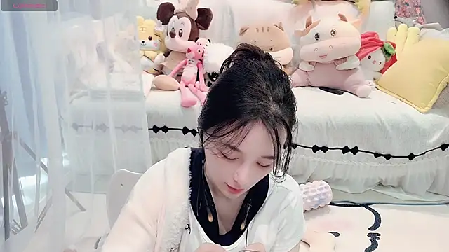 AKiKi711 online show from 11, 3, 2026