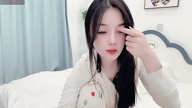 AKiKi711 online show from 9, 4, 2026