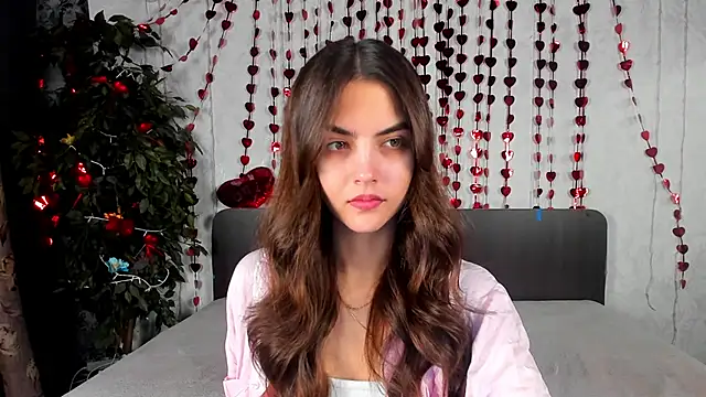 Milana Crystal  online show from 13, 2, 2026