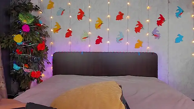 Milana Crystal  online show from 20, 4, 2026